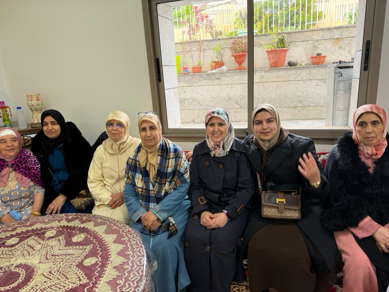 نشاط في موضوع: عمل اجتماعي (إعداد: ذة : فاطمة مزوز عضو المجلس العلمي)