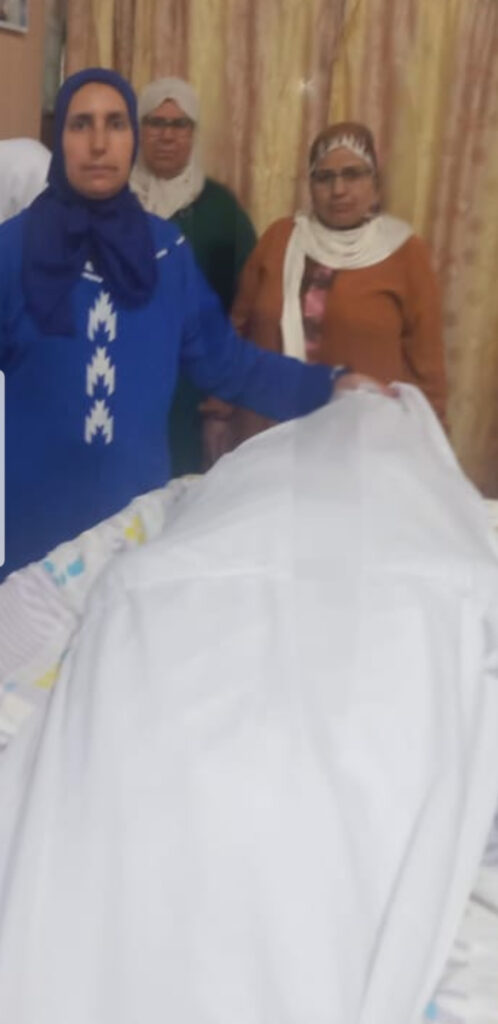 Screenshot_20260420-213353_WhatsApp-498x1024 نشاط في موضوع: دورة تكوينية في فقه تغسيل الميت وتكفينه (إعداد: ذة : فاطمة مزوز عضو المجلس العلمي)