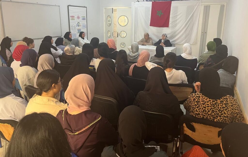 صورة-1-2-1024x649 نشاط في موضوع: دورة الصحابيات الجليلات في تبليغ الدعوة الإسلامية (إعداد: كريمة حبوبي)