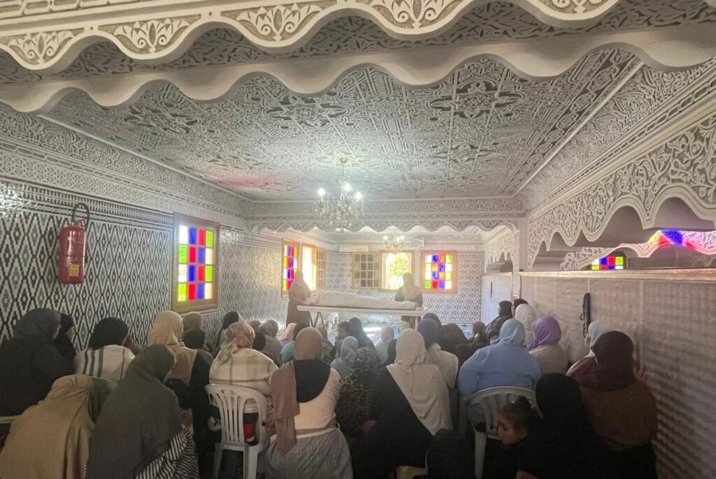 صورة-3-4-1024x686 نشاط في موضوع: دورة تكوينية في "تجهيز الميت وفق المذهب المالكي"  (إعداد: كريمة حبوبي)