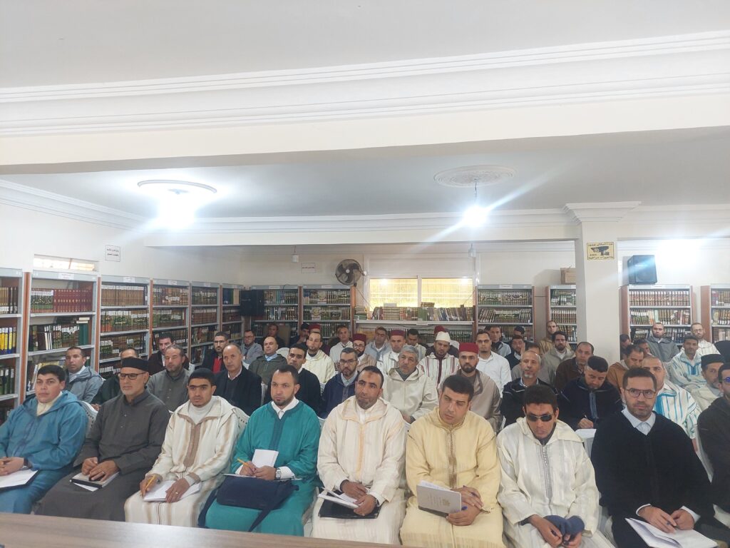 1000388949-1024x768 نشاط في موضوع: اللقاء الشهري مع السادة المرشدين والسيدات المرشدات (إعداد: منسق المرشدين ذ عبد العزيز الخرباوي)