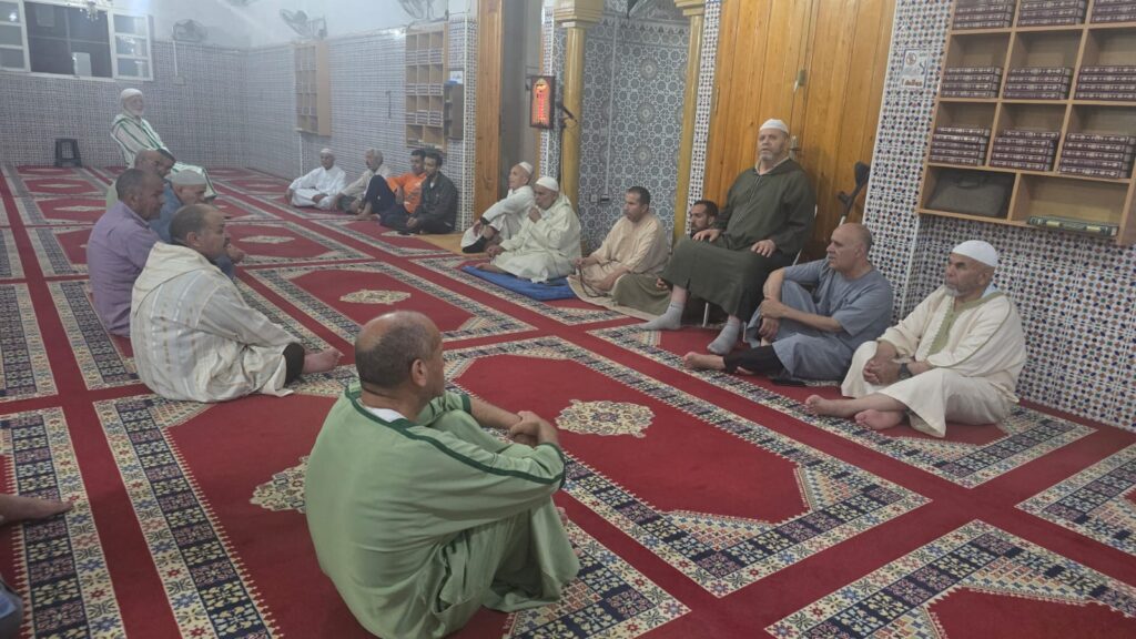 1000402615-1024x576 نشاط في موضوع: مجلس للصلاة و السلام على رسول الله صلى الله عليه وسلم (إعداد: الإمام المرشد عثمان بن الشيخ)