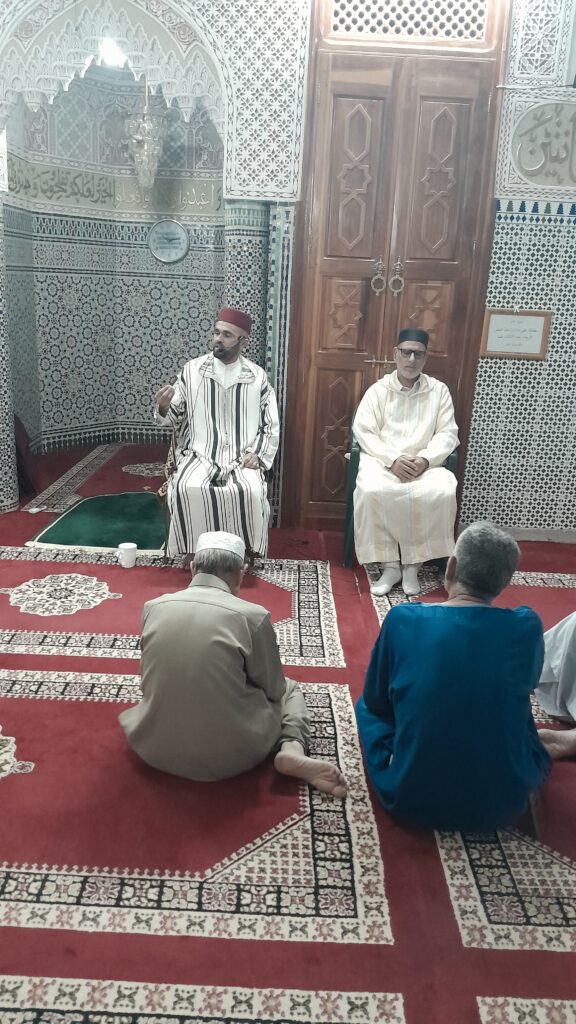 1000138346-576x1024 نشاط في موضوع: هدي النبي صلى الله عليه وسلم في الشورى وحسن التدبير (إعداد: المرشد: المهدي الخماس)
