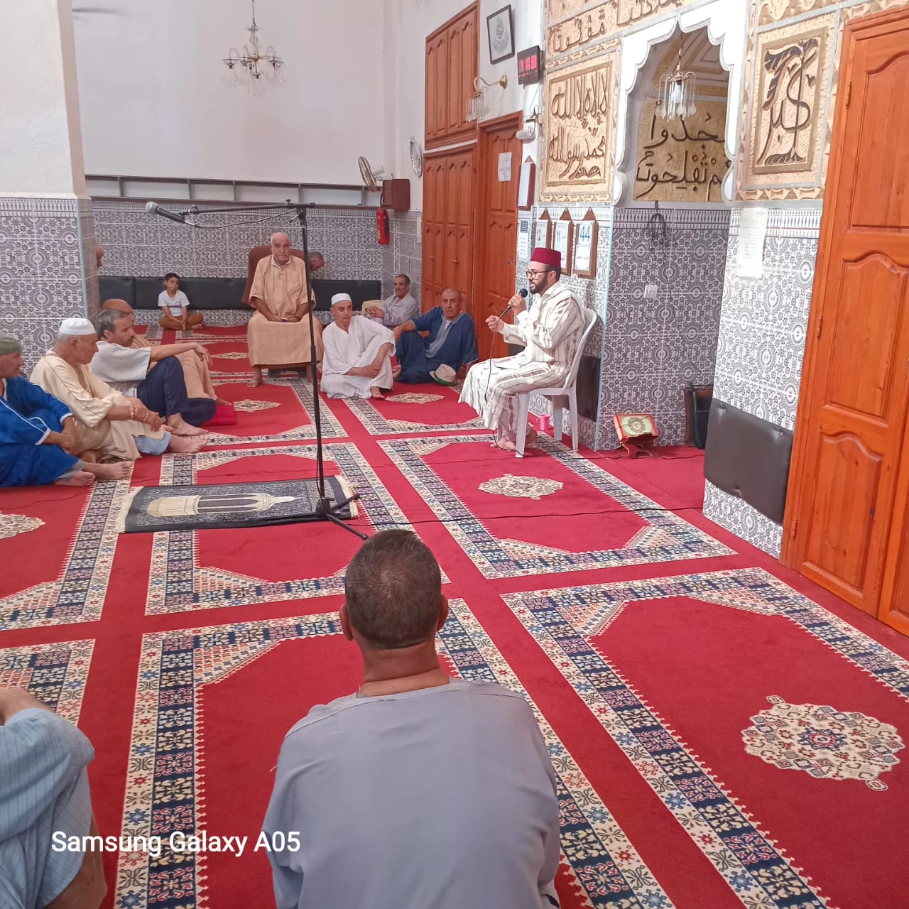 نشاط في موضوع: هدي النبي صلى الله عليه وسلم في الوفاء بالعهود وتحمل المسؤولية (إعداد: عبد العزيز الهرنان)