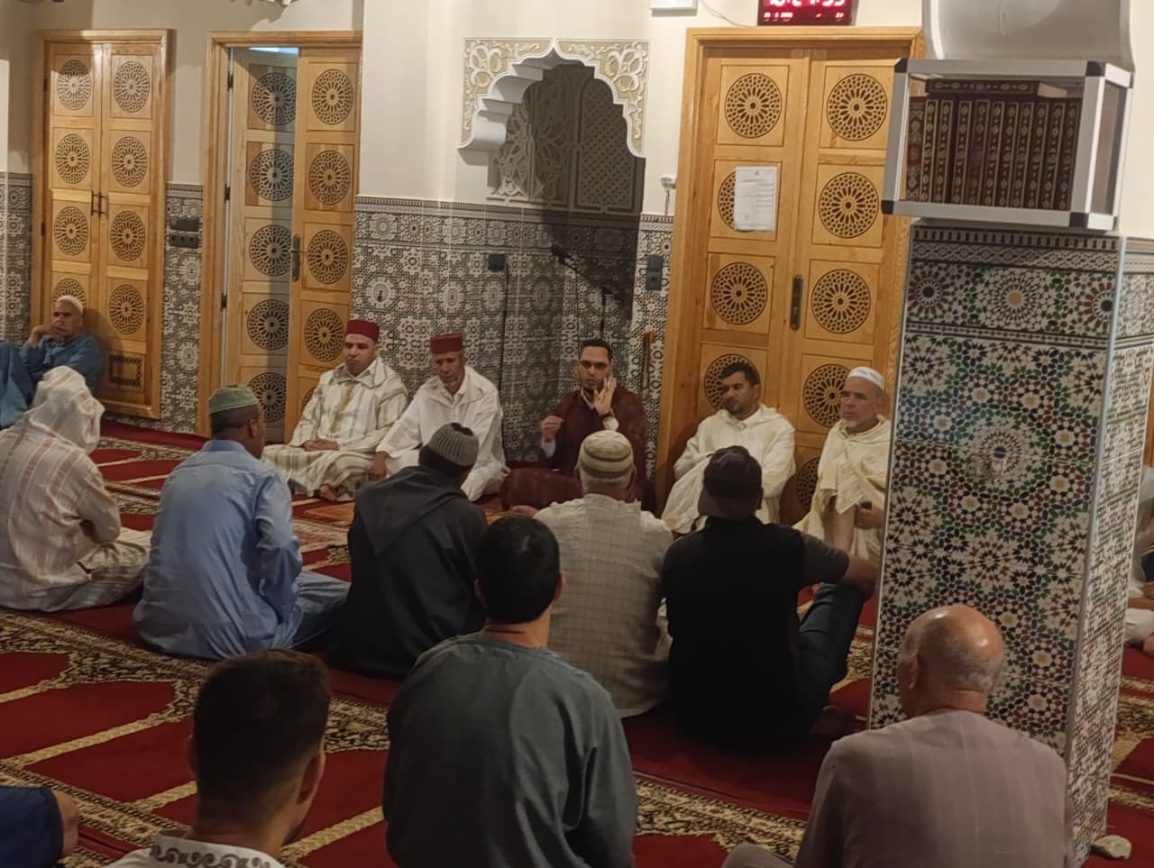 WhatsApp-Image-2026-06-27-at-16.14.02 نشاط في موضوع: مجلس الصلاة على رسول الله صلى عليه و سلم (إعداد: يونس العلام)