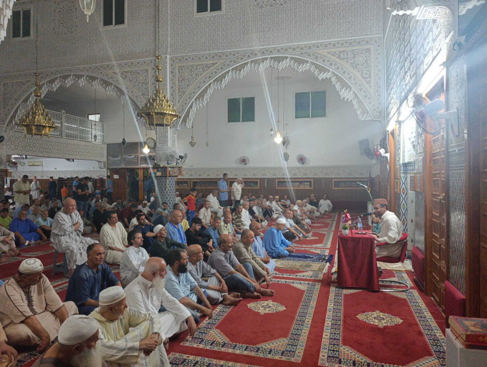 نشاط في موضوع: مقاصد الزكاة بين تزكية النفس وتحقيق التكافل الاجتماعي (إعداد: عبد الاحد البرينصي)