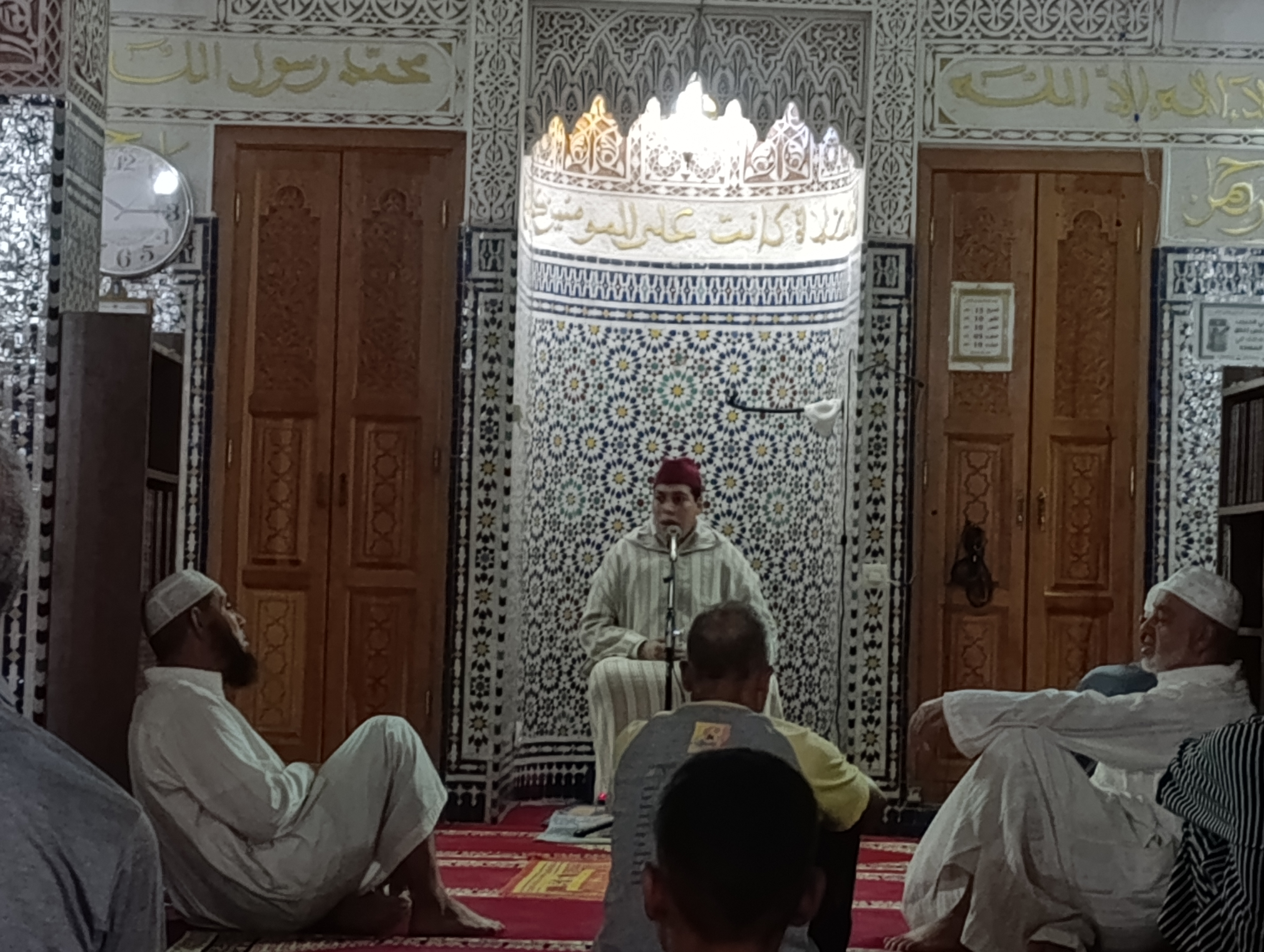 1000421552 نشاط في موضوع: الإسلام دين الجماعة (إعداد: يونس العلام)