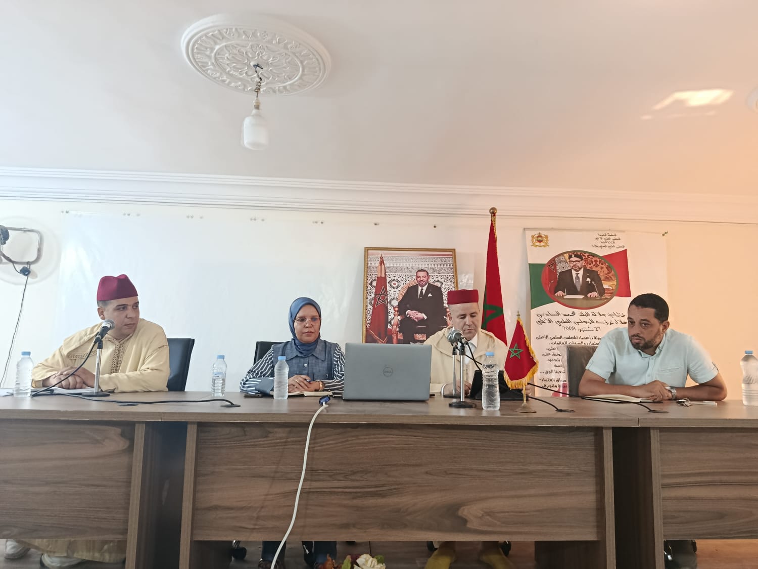 تقرير عن : الاجتماع الشهري مع السادة المرشدين و السيدات المرشدات بمقر المجلس العلمي المحلي بتازة (إعداد: يونس العلام)
