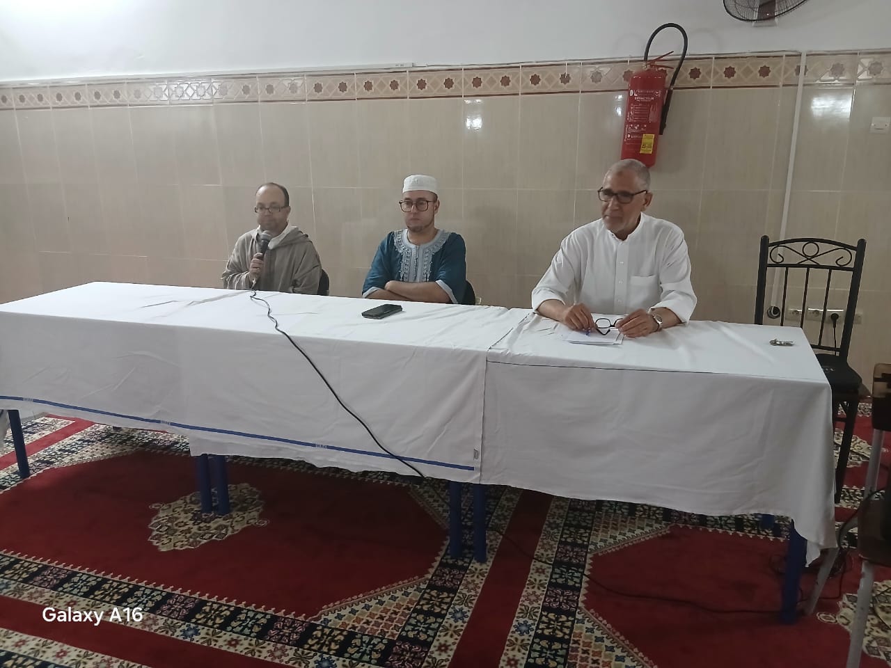 نشاط في موضوع: التكريم الإلهي للإنسان (إعداد: عبد الصمد الهرنان)