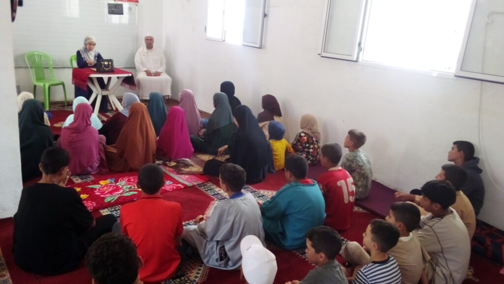 IMG-20260714-WA0023-1024x576 نشاط في موضوع: هدي الرسول صلى الله عليه وسلم في تكريم الانسان وصيانة الكرامة (إعداد: المرشدة العزيزة ستي)
