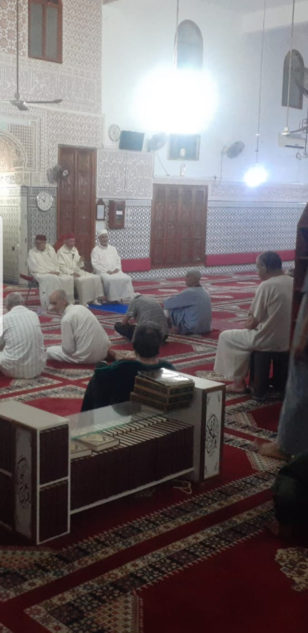 نشاط في موضوع: ندوة : الزكاة والتكافل الاجتماعي (إعداد: ذة : فاطمة مزوز عضو المجلس العلمي)