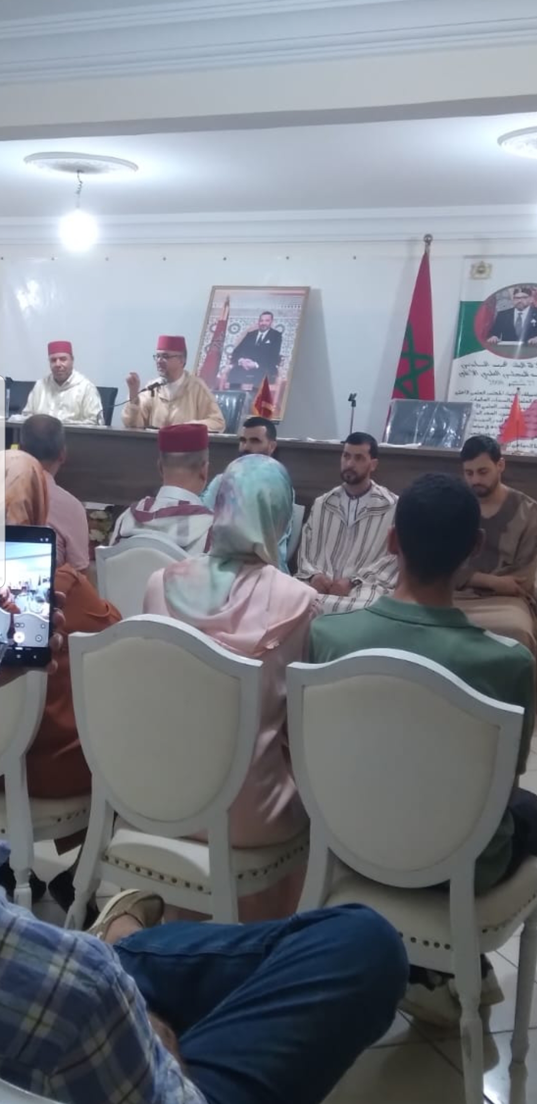 تقرير عن الحفل التكريمي لفائدة المتفوقين والمتفوقات في امتحانات الباكالوريا بإقليم تازة. (إعداد: ذة : فاطمة مزوز عضو المجلس العلمي)