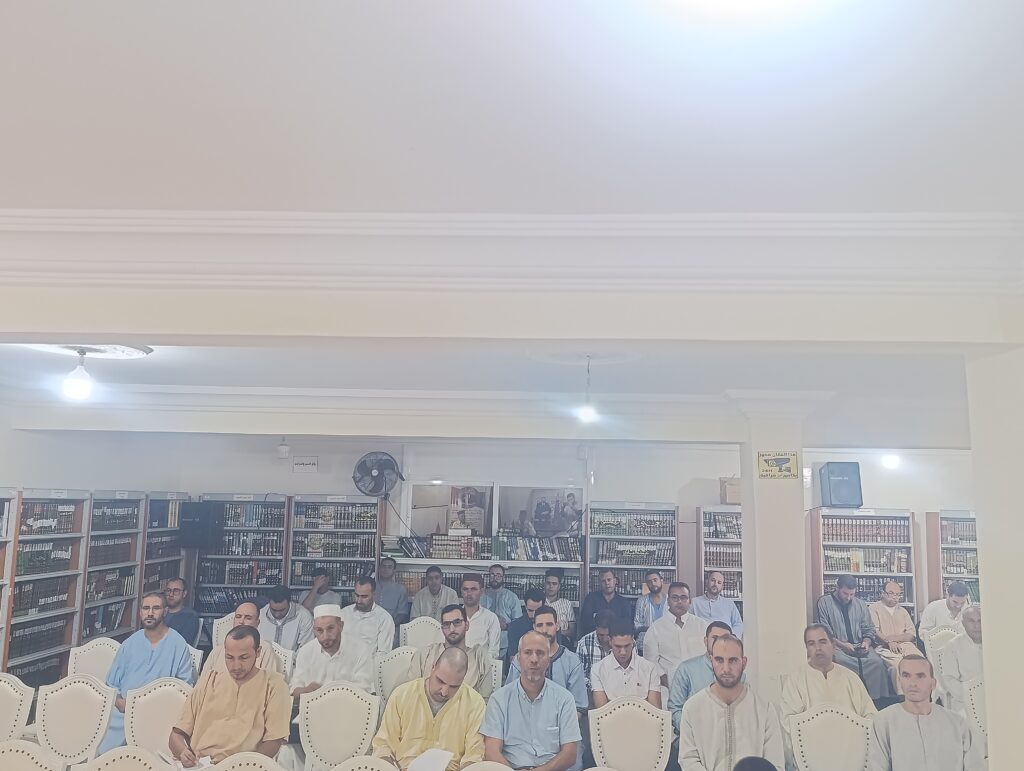 1000437065-1024x771 نشاط في موضوع: الاجتماع الشهري مع السادة المرشدين والسيدات المرشدات (إعداد: عبد العزيز الخرباوي)