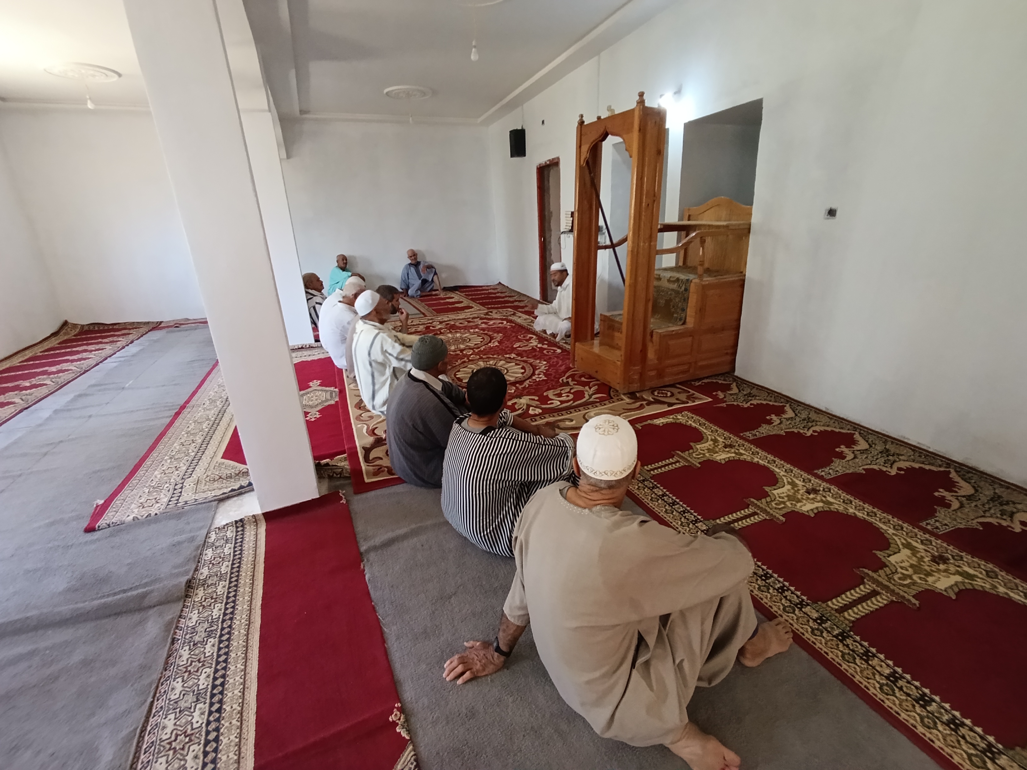 1000442962-3 نشاط في موضوع: بركة النبي ﷺ في بيت حليمة السعدية: دروس وعبر من مرحلة الرضاع (إعداد: حفيظ الأزهاري)