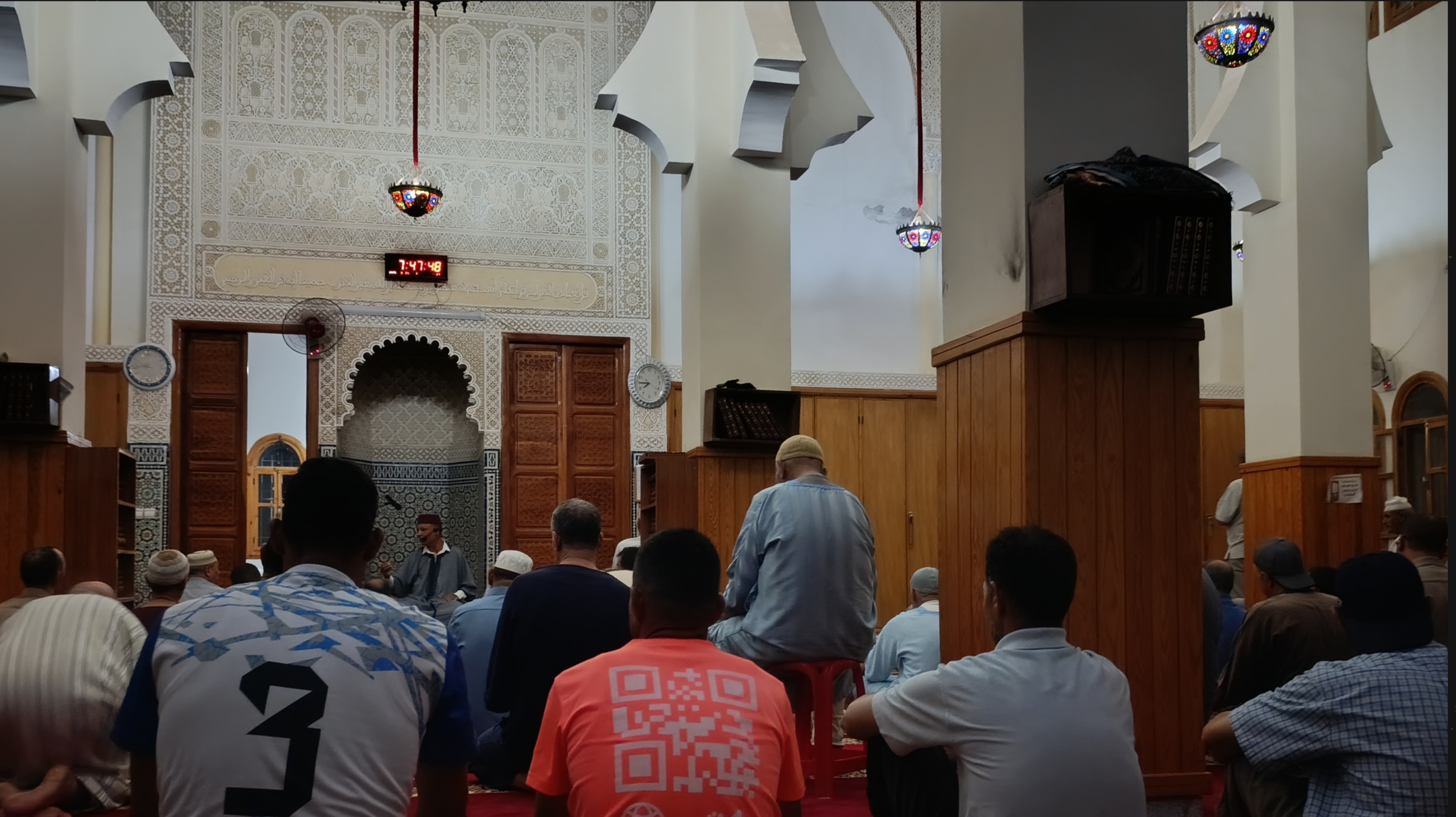 1000447205 نشاط في موضوع: ثمرات الصلوات الخمس (إعداد: يونس العلام)