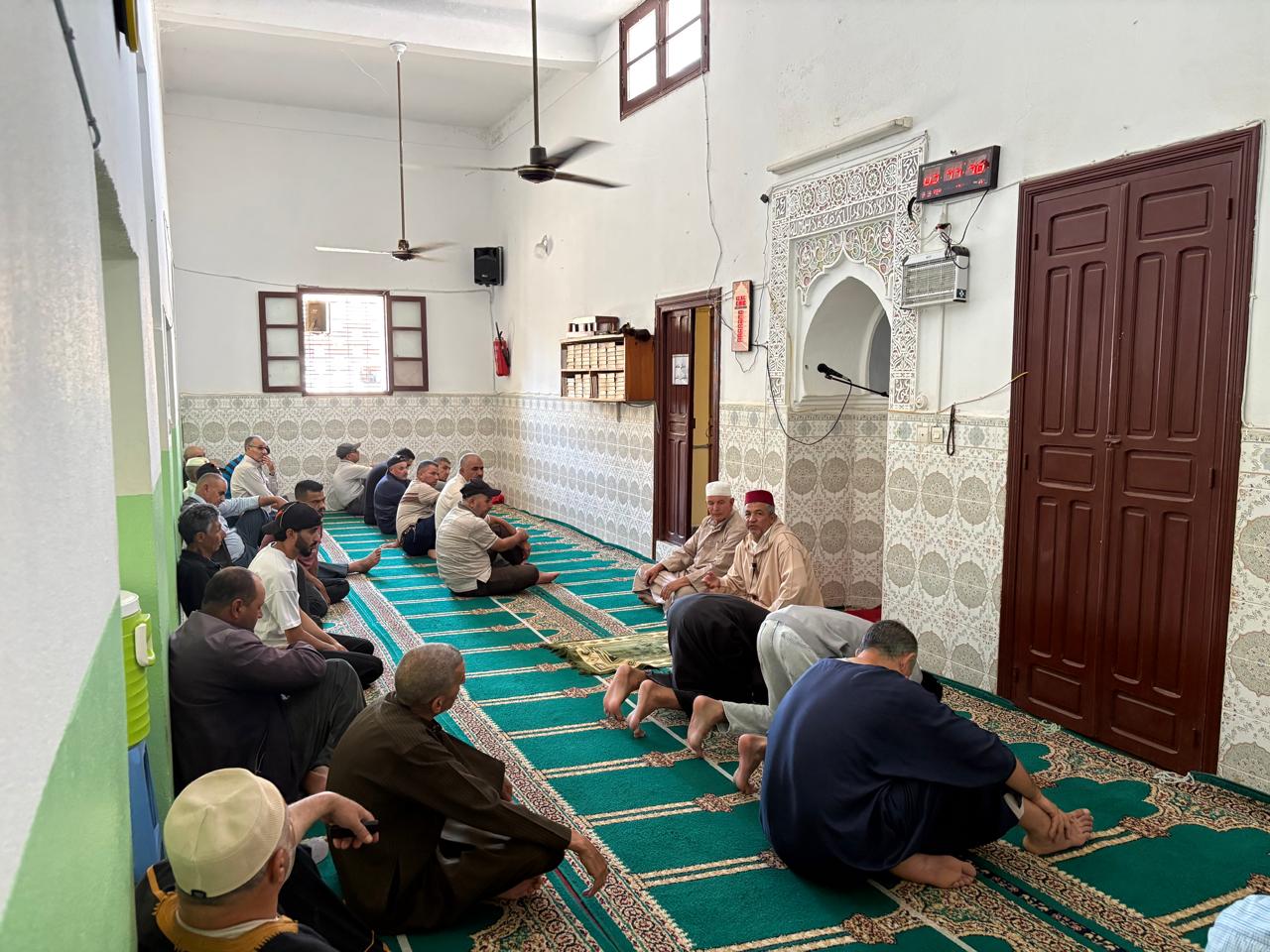 نشاط في موضوع: صدق النبي ﷺ وأمانته قبل البعثة وأثرهما في نجاح الدعوة الإسلامية (إعداد: عبد الخالق العاتي)