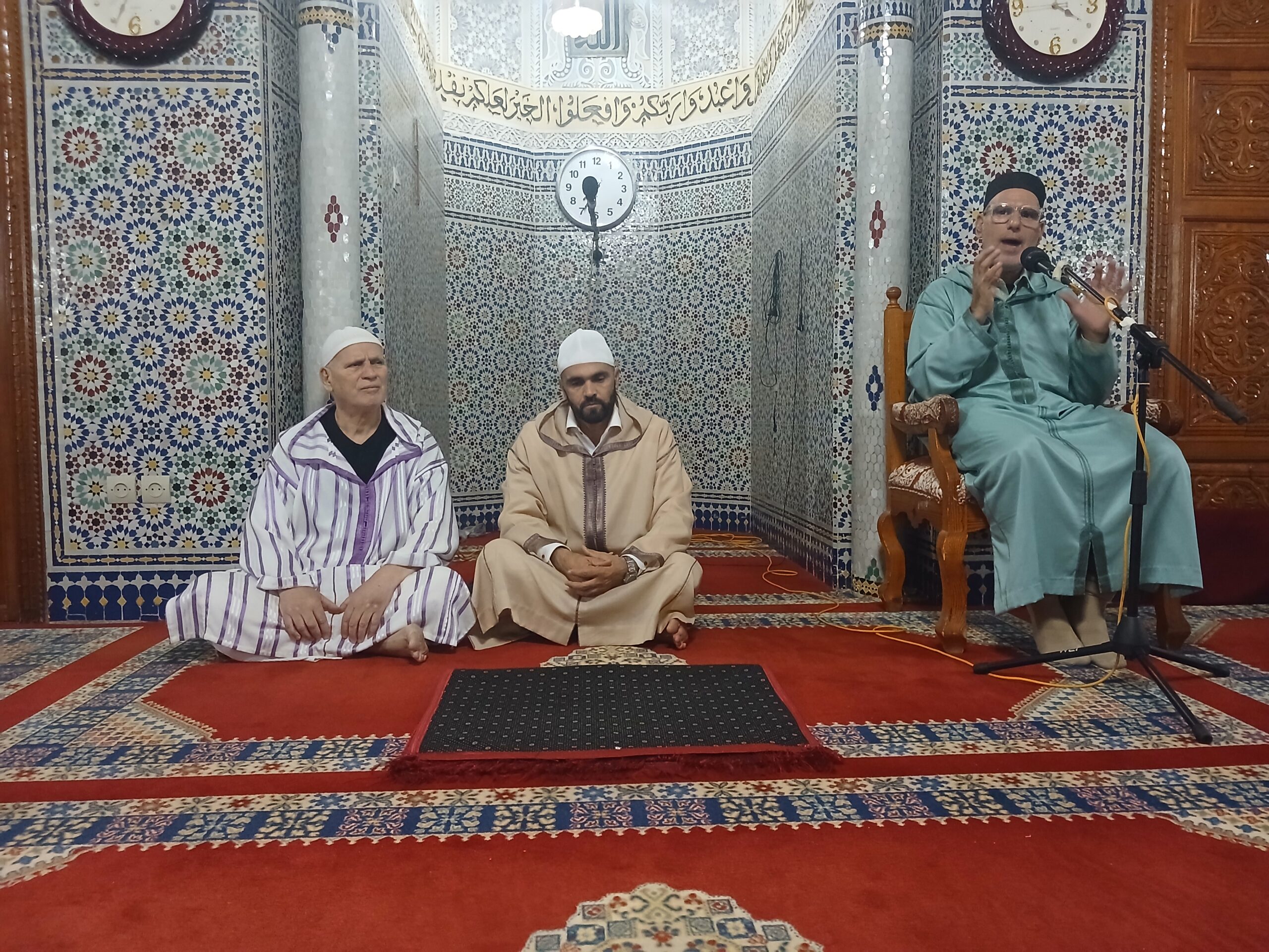 نشاط في موضوع: الصبر والثبات في نصرة الحق (إعداد: ذ الراضي بزياز)