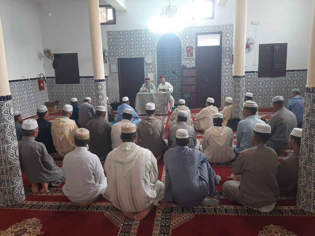 1000025008-1024x768 ندوة : حول العلوم الشرعية وأثرها في تهذيب السلوك (إعداد: لحسن ابزيز)