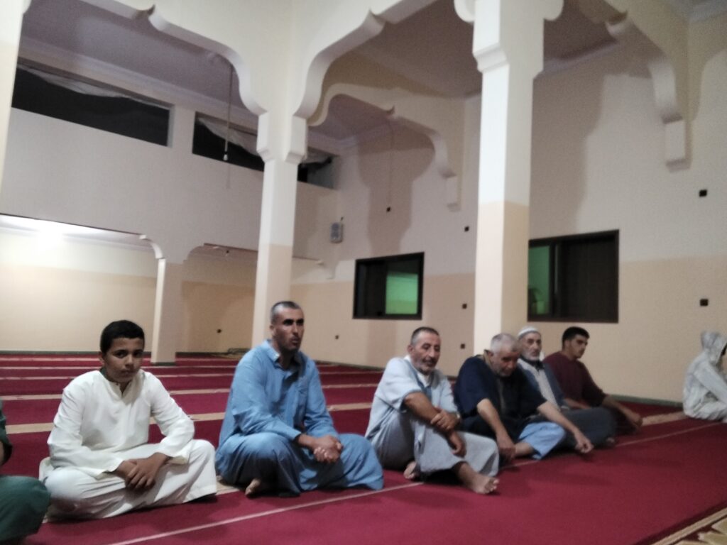 1000257910-1024x768 نشاط في موضوع: مجلس الصلاة على رسول الله صلى الله عليه وسلم (إعداد: ايوب البوعزاوي)