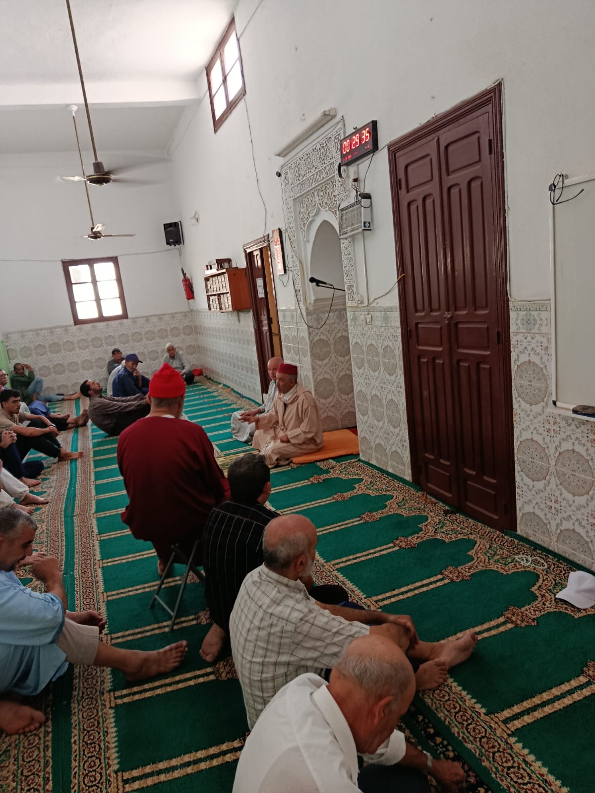 1000458482 نشاط في موضوع: نزول الوحي على النبي صلى الله عليه وسلم (إعداد: عبد الخالق العاتي)