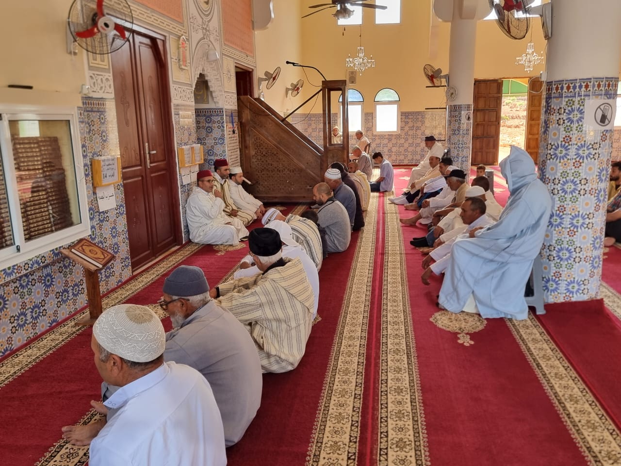 1000462401 نشاط في موضوع: الحديث والسيرة النبوية: من الفهم الصحيح إلى العمل الرشيد (إعداد: عبد الرحمن الناصري)