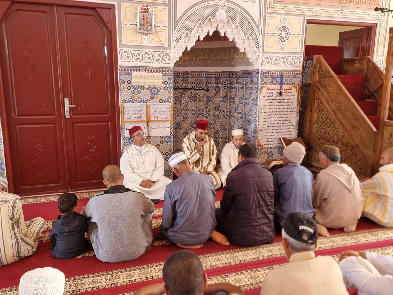 1000462406 نشاط في موضوع: الحديث والسيرة النبوية: من الفهم الصحيح إلى العمل الرشيد (إعداد: عبد الرحمن الناصري)