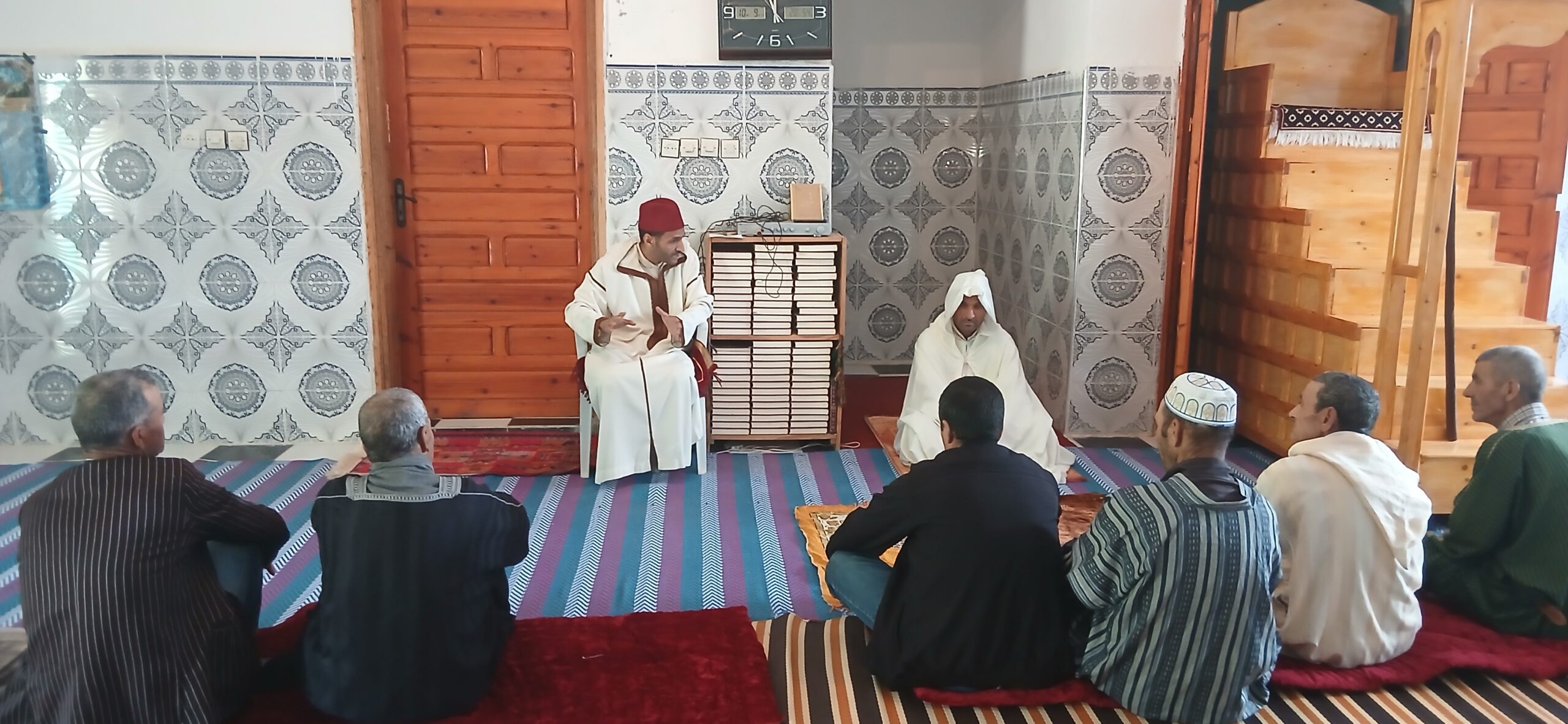 نشاط في موضوع: هدي النبي صلى الله عليه وسلم في المحافظة على الصلاة (إعداد: جمال قارا)