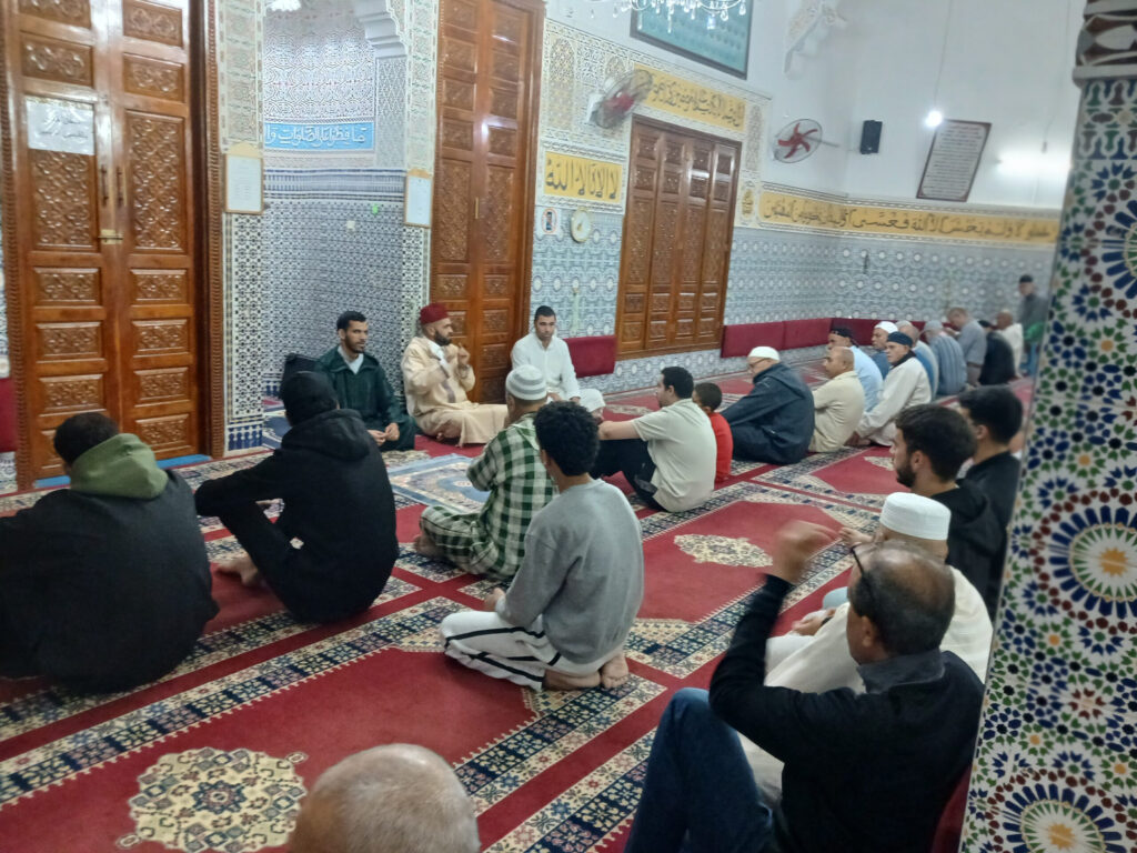 20261027_190448-scaled-1024x768 نشاط في موضوع: فضائل آل بيت رسول الله صلى الله عليه وسلم وأثرها في ترسيخ المحبة والاقتداء (إعداد: ذ الراضي بزياز)