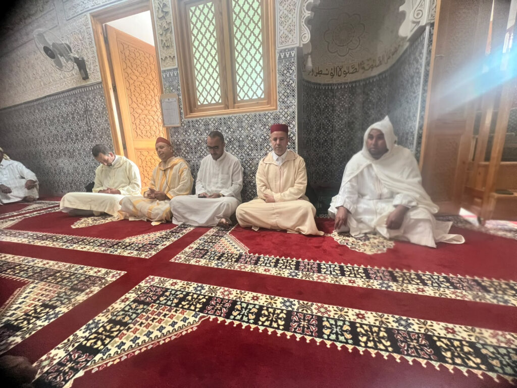 IMG-20261003-WA0062-1024x768 نشاط في موضوع: المسجد ودوره في ترسيخ قيم الأخوة والتكافل وتعزيز تماسك جماعة المسجد (إعداد: عبداللطيف الكعز)