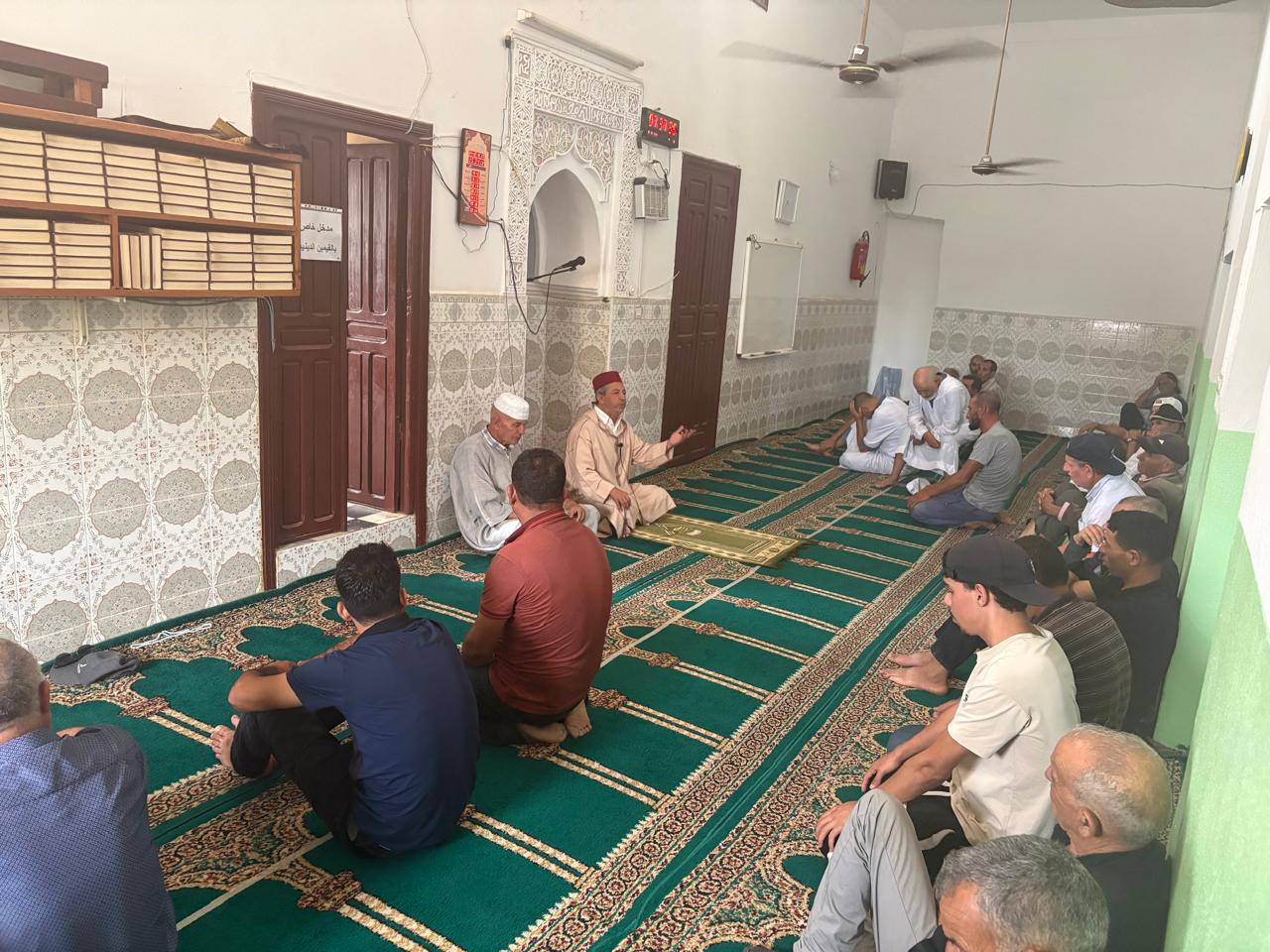نشاط في موضوع: صبر النبي صلى الله عليه وسلم وتحمله الأذى في سبيل الدعوة إلى الله عز وجل (إعداد: عبد الخالق العاتي)