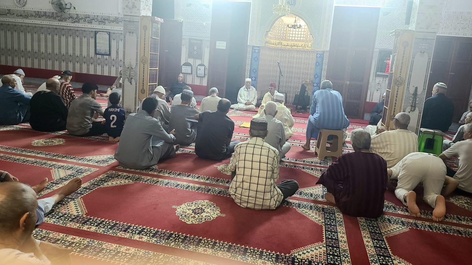 نشاط في موضوع: مجلس الصلاة على رسول الله صلى الله عليه وسلم (إعداد: ذ أحمد الدخيسي)